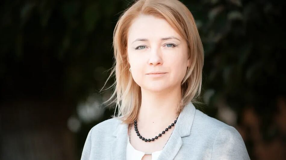 Una periodista rusa sería la candidata de la oposición para enfrentar a Putin