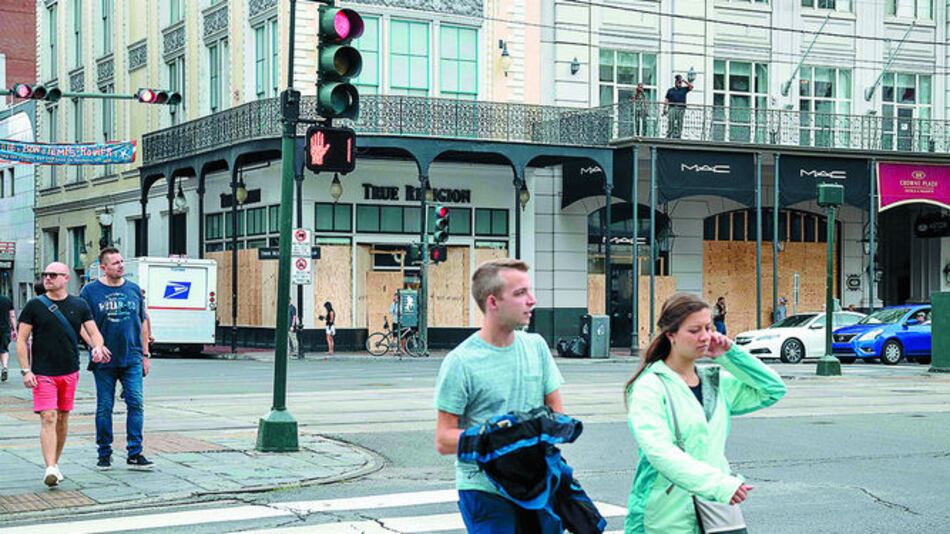 Inflación baja a 6.3% en México