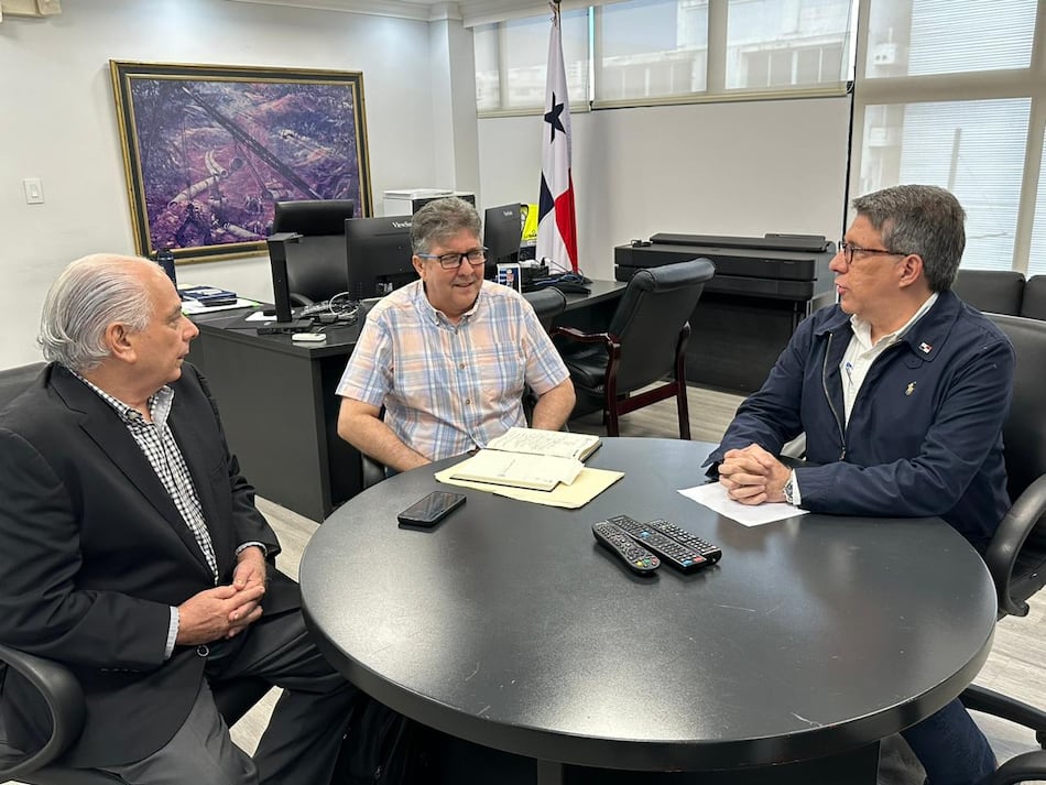 Luis Santanach asume como subdirector del Idaan y comienza el proceso de transición