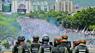 Gobierno de Maduro rechaza examen de la CPI por ‘crímenes’