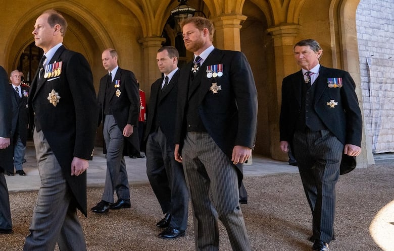 La reina Isabel II despidió a su esposo en una sobria ceremonia