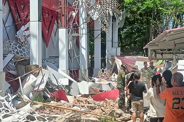 Terremoto de 7.4 en Indonesia deja al menos un muerto y activa alerta de tsunami