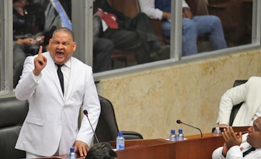 Los diputados del PRD se reparten las comisiones más importantes