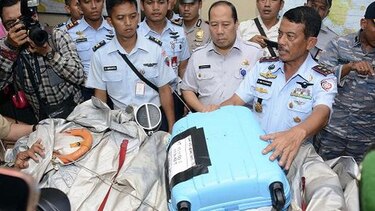Prioridad: Localizar cajas negras del AirAsia