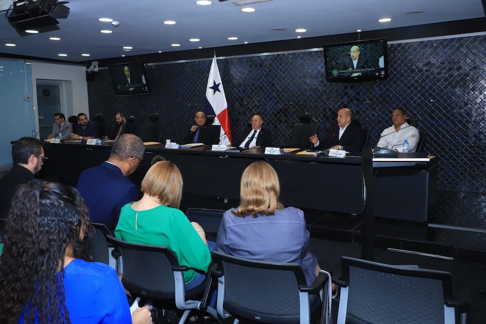 Aprueban cuarto bloque; reformas a la CSS pasan a segundo debate