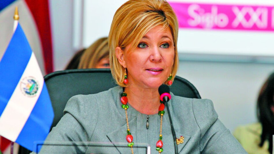 Esposa de Saca será juzgada por corrupción