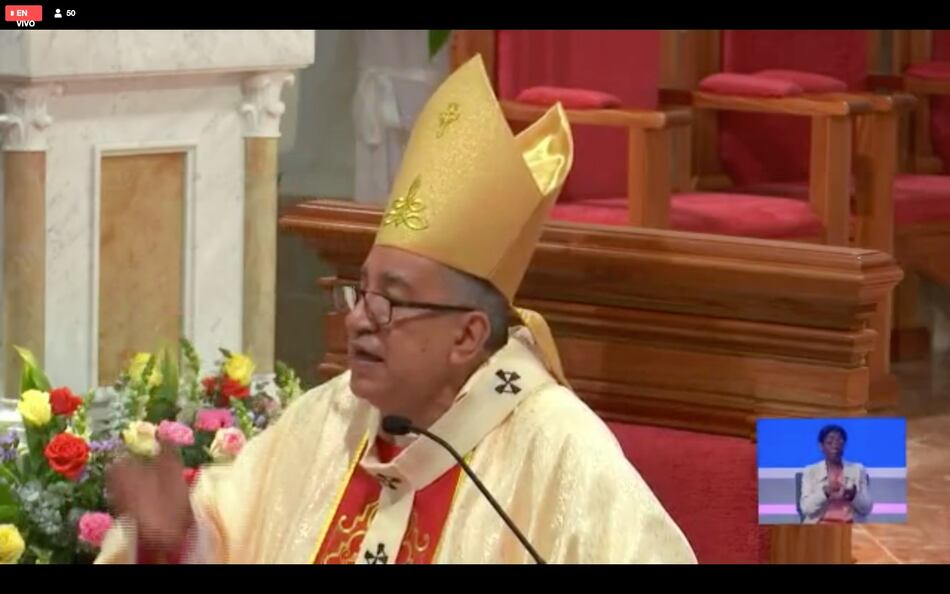 Ulloa: ‘La sociedad panameña merece vivir una democracia más auténtica’