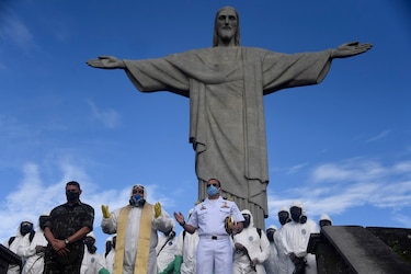 Cristo Redentor reabre al público en Río de Janeiro