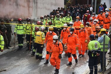 Atienden reubicación de sobrevivientes del alud en Guatemala