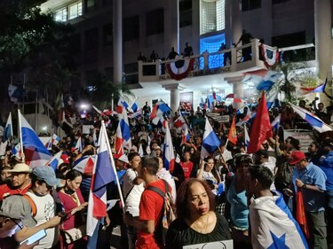 En el corazón de la vigilia que espera el fallo sobre el contrato minero