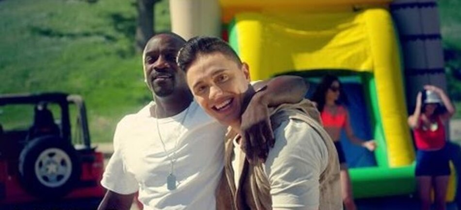 Joey Montana estrena el remix de 'Picky' con Akon y Mohombi