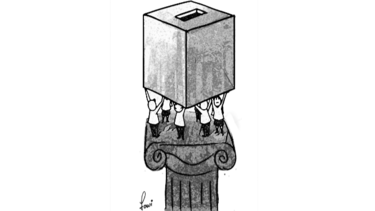 Falta democratizar el poder