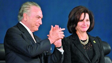 Fiscal general pide armonía entre poderes