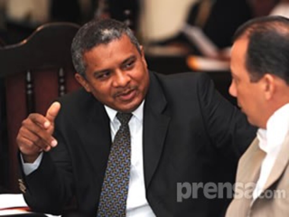 Representante Vergara defiende la Navidad de Bosco Vallarino