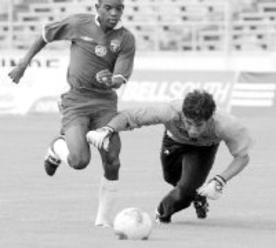 Justavino hizo su faena