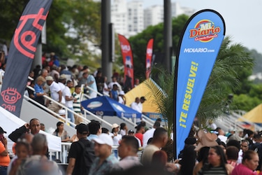 Mulino asiste al Clásico Presidente entre vítores y abucheos