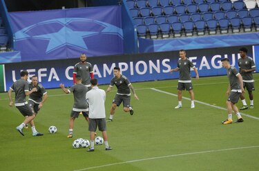 PSG se prepara para recibir a Bayern en la Champions