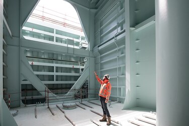 Países Bajos y Bélgica inauguran la megaesclusa Terneuzen, comparable a las del Canal de Panamá