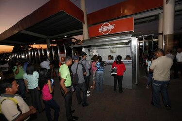 Descuento en tarjetas para estudiantes solo está vigente de lunes a viernes
