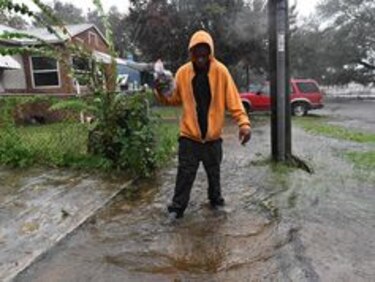 Alrededor de un millón de personas sin energía eléctrica en Florida
