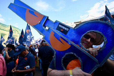 ‘Debemos salir y ahogarlos en votos’: Ricardo Lombana