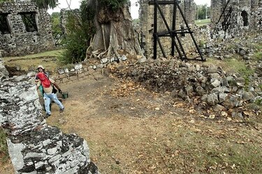 Salen a flote los secretos del tricentenario claustro dominico de Panama La Vieja