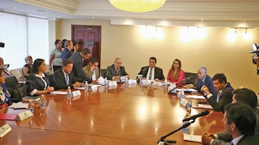 Harry Díaz, en manos de tres diputados