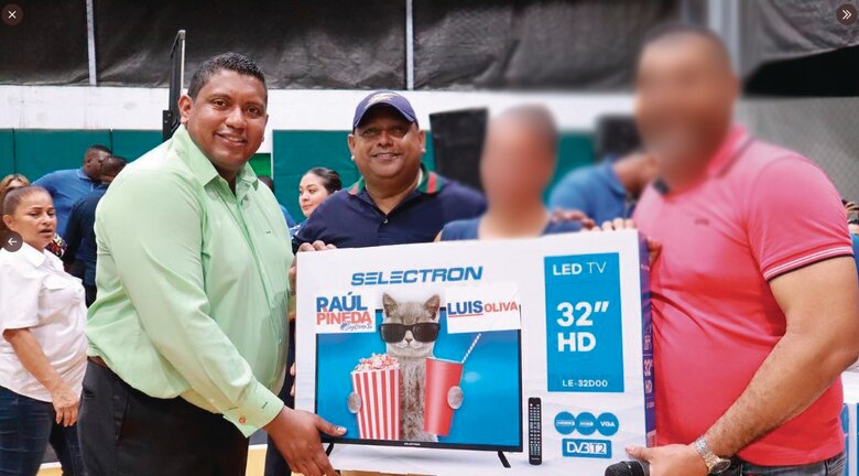 Raúl Pineda adquiere tierras nacionales a $170 la hectárea