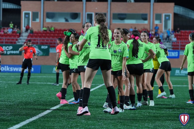 Duelo de potencias y sueños en juego en las semifinales de la Copa Talento Colegial