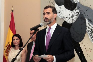 Rey Felipe VI prohíbe a la familia real trabajar en el sector privado