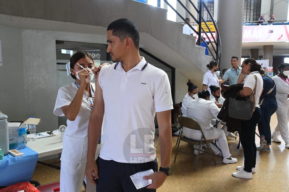 Minsa reporta una muerte por covid-19 en la última semana; sube positividad