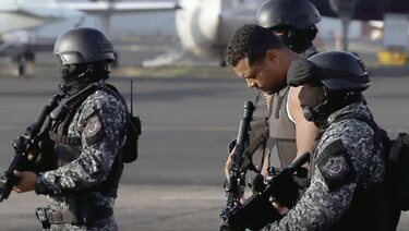 Marshall, capo de la ciudad de Colón, busca salir de Punta Coco