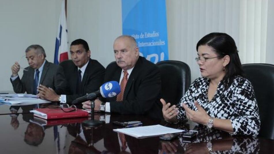 María del Pilar Hurtado no puede tramitar ningún tipo de visa