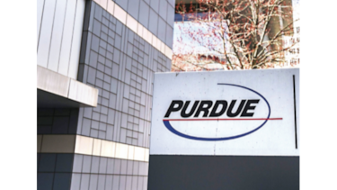 Familia Sackler cederá farmacéutica Purdue Pharma