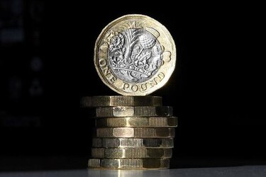Reino Unido saca una moneda de una libra para combatir el fraude