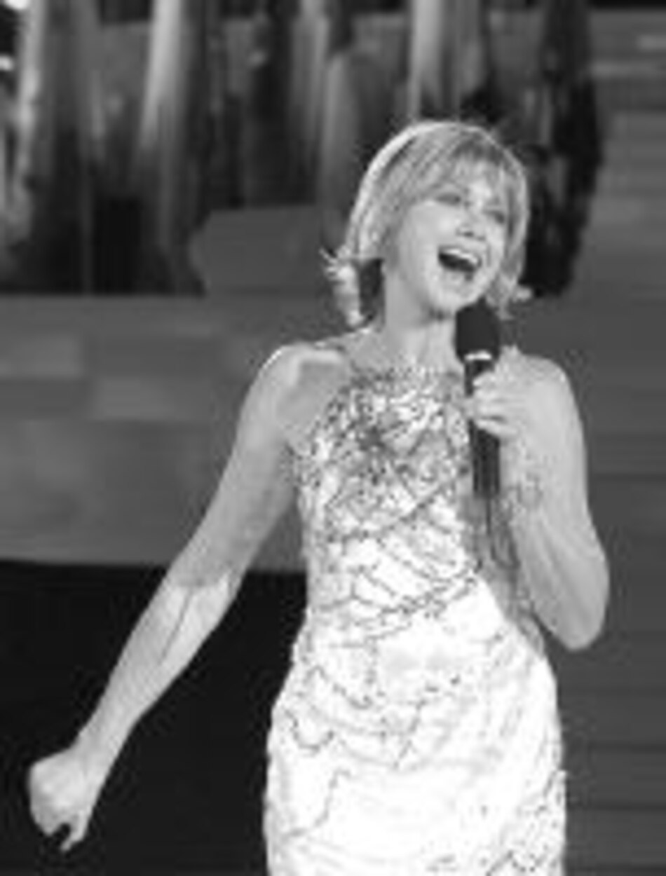 Olivia Newton John cumple 53 años