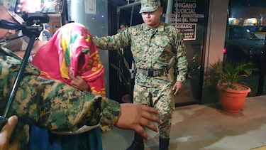 Miembros de secta acusados de siete homicidios permanecerán detenidos en Changuinola