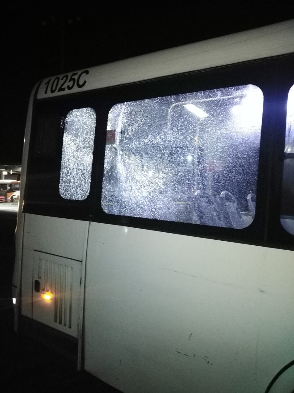 10 buses han sido vandalizados durante las recientes protestas ciudadanas