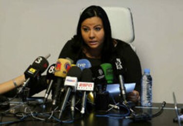 Representante de Alves da por rotas negociaciones con el Barcelona