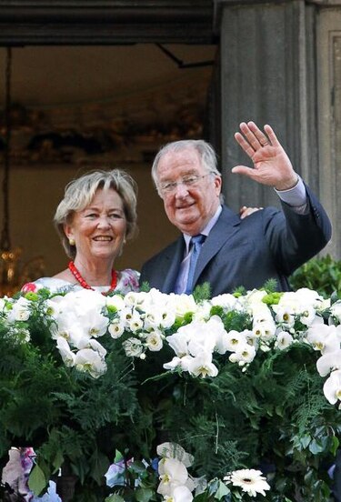 Rey de Bélgica invoca la unidad de su país en discurso de despedida