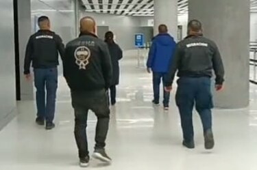 Migración detecta a seis viajeros con documentación falsa