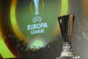 Clásico del fútbol inglés se jugará en octavos de final de la Liga de Europa