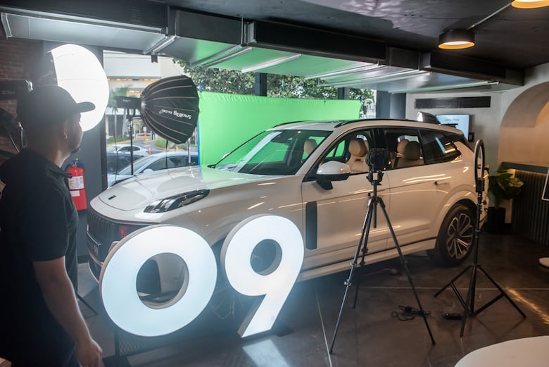 Lynk & Co y Grupo Pérez Holding redefinen la experiencia automotriz en Panamá