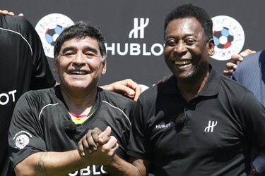 ‘Te amo, Diego’: el nuevo mensaje de Pelé a Maradona