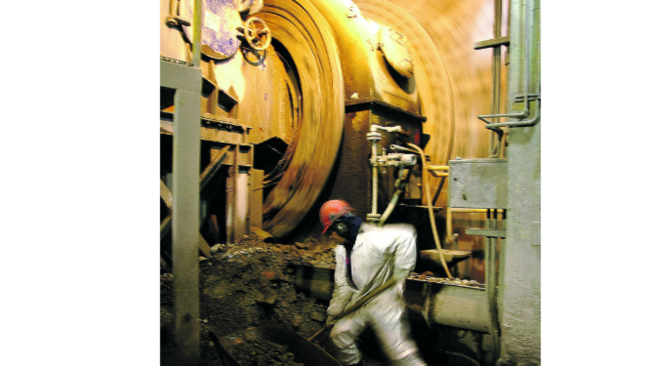 Ventas minoristas en Chile caen en abril