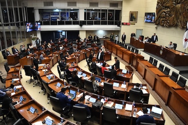 Tres proyectos de ley objetados por el presidente Mulino