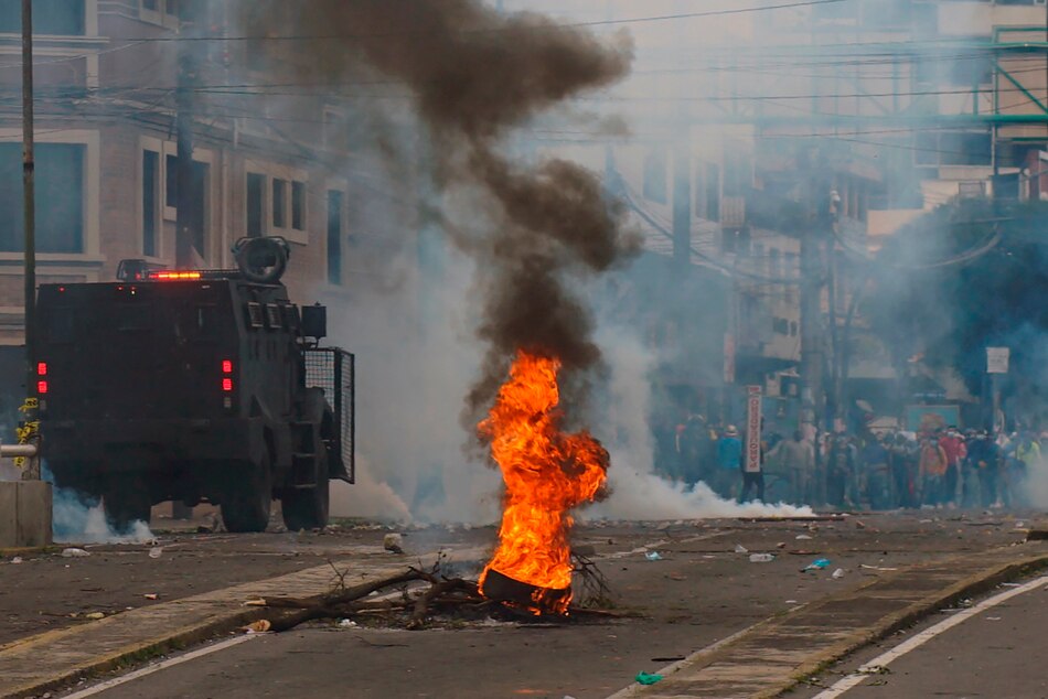 Protestas indígenas en Ecuador: 18 policías ‘desaparecidos’ en ataque en Amazonía