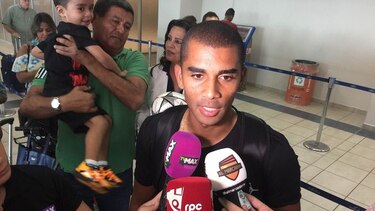 Tony Taylor: 'Es un honor poder representar al país de donde viene mi sangre'