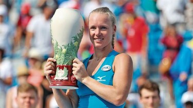 Bertens y Djokovic se alzaron con los títulos en Cincinnati