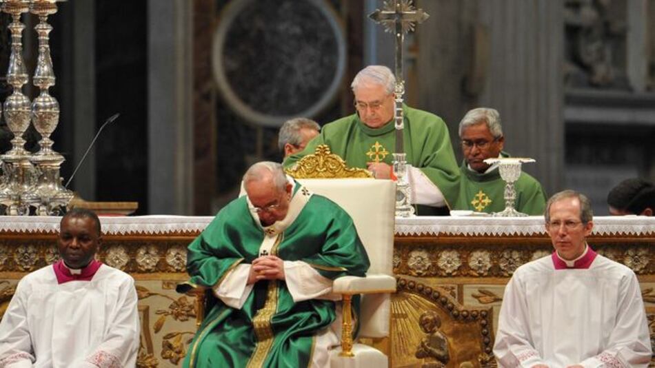 Papa a nuevos cardenales: 'Servir a Jesús en toda persona marginada'